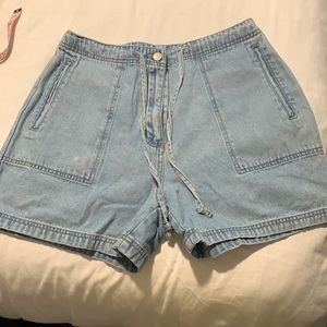 Bill Blass Shorts